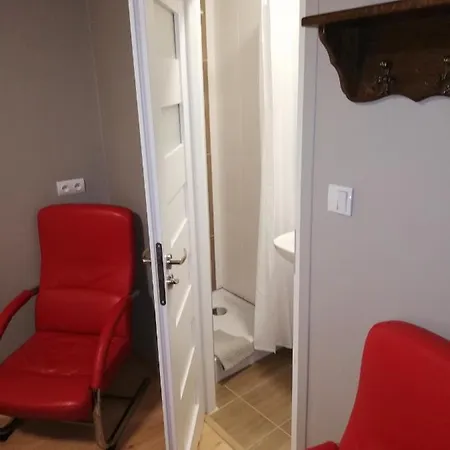 L&b House Проживание в семье