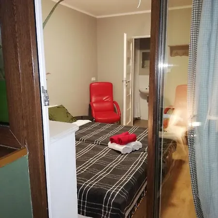 L&b House Проживание в семье