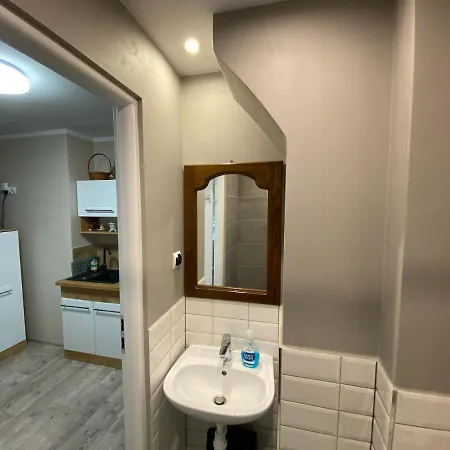 L&b House Проживание в семье *