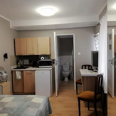 L&b House Проживание в семье